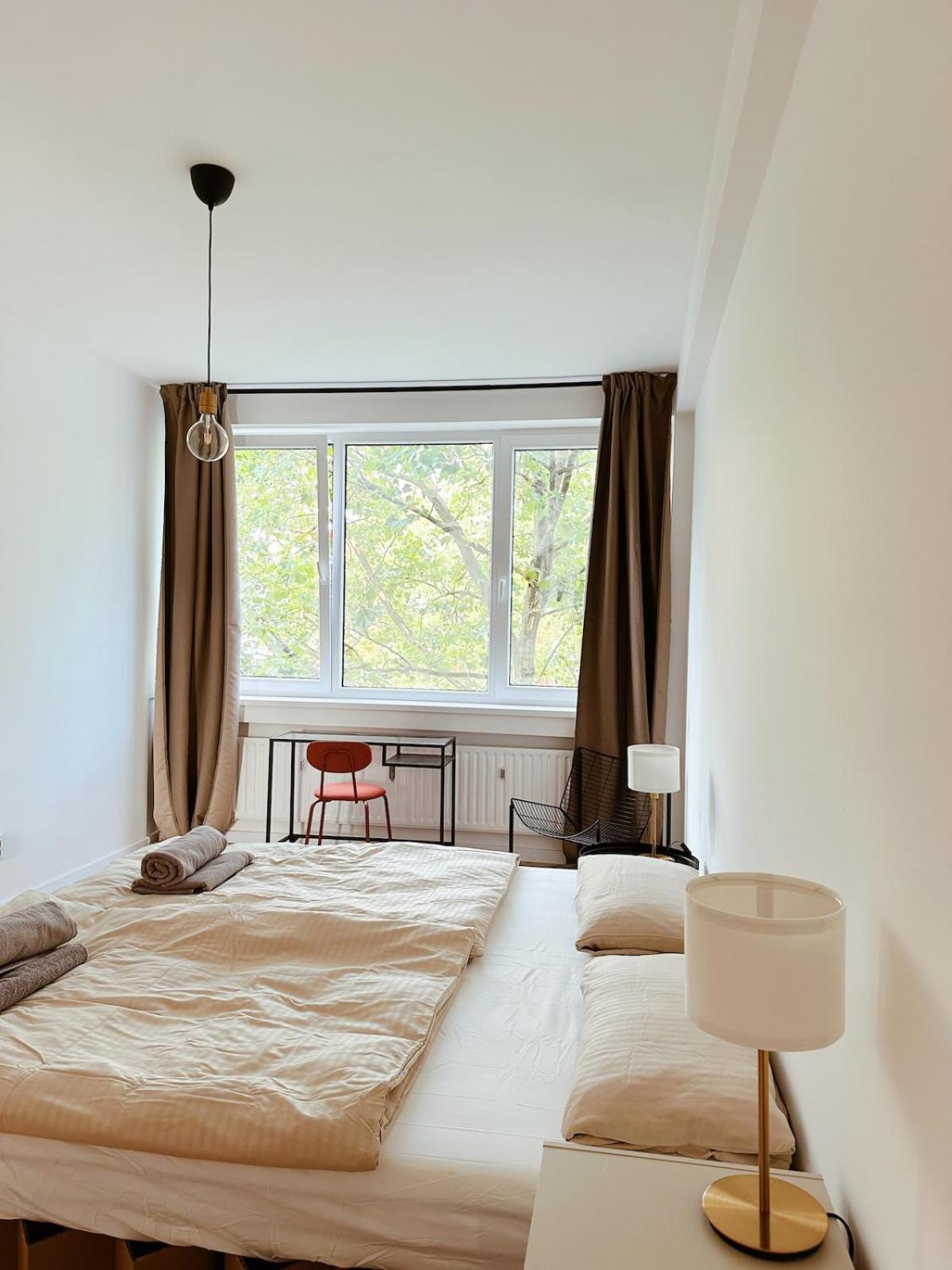 Helles Elegantes Zimmer In Berlin-schoeneberg 12 * Berlijn